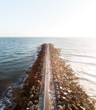 混凝土路面、水、户外、自然、海洋、海岸线、道路