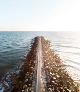 混凝土路面、水、户外、自然、海洋、海岸线、道路