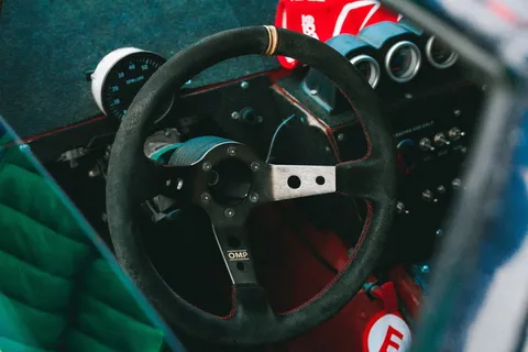 黑色车辆方向盘