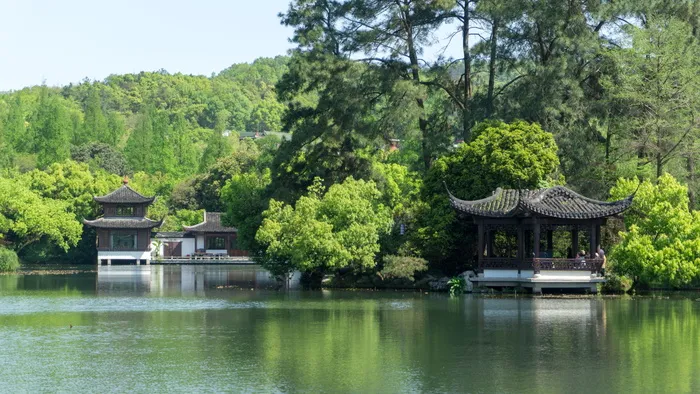 自然，水，木，树，夏天，亭子，小亭子，湖泊