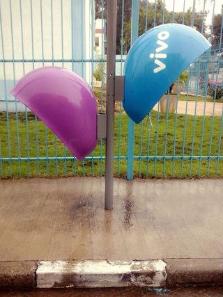 付费电话，付费电话，颜色，日期，障碍，无人，蓝色，栅栏