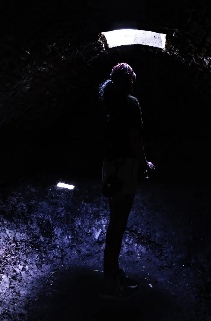 英国，德比，卡尔克修道院，独立，黑暗，a7rii，索尼阿尔法，洞穴