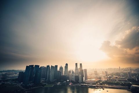 建筑、建筑、基础设施、日落、风景、云、天空、塔