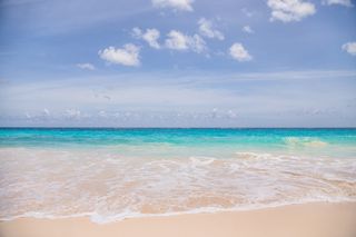 海滩、沙滩、夏季、热带、水、阳光、海滩、绿松石的照片