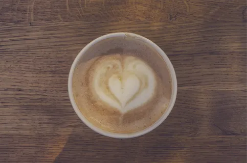 咖啡, 拿铁, 卡布奇诺, 牛奶, 泡沫, 泡沫, 心, 木头
