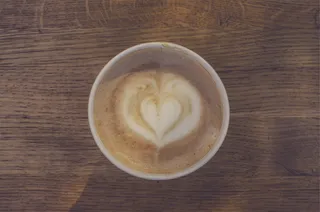咖啡, 拿铁, 卡布奇诺, 牛奶, 泡沫, 泡沫, 心, 木头