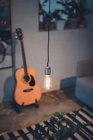 棕色无畏原声吉他