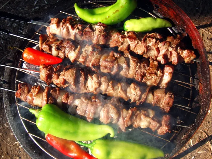 烤肉，甜椒，烧烤，煤，灰烬，番茄，胡椒，肉