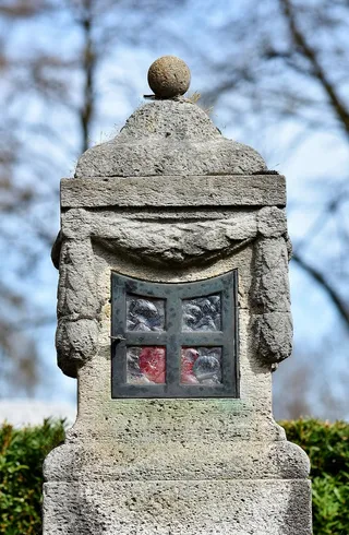 坟墓灯，坟墓，灯，灯笼，坟墓灯，燃烧，坟墓灯，灯