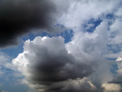 云、天空、蓝色、天气、气候、雨、积云、大气层 云、天空、蓝色、天气、气候、雨、积云、大气层