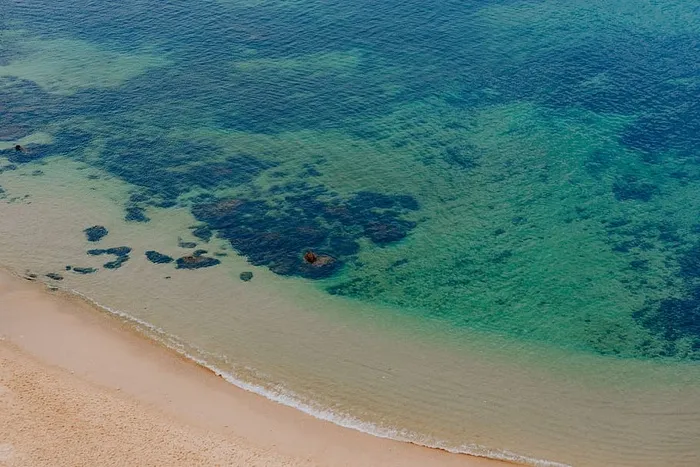 葡萄牙阿尔加维拉各斯的卡米洛海滩（Praia do Camilo）