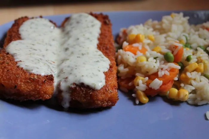 炸鱼，酱汁，米饭，蔬菜，吃，营养，食物，美味