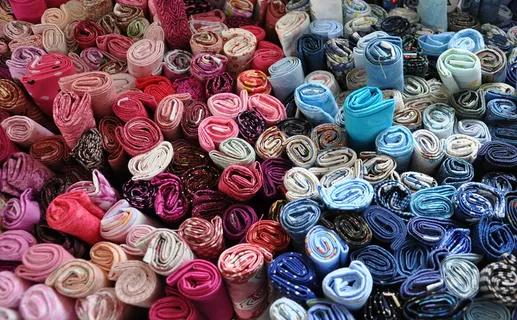 各色布批、被子、绗缝、面料、图案、工艺、缝纫、材料 各色布批、被子、绗缝、面料、图案、工艺、缝纫、材料