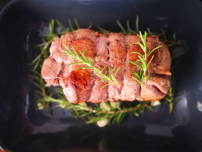 面包卷、肉、迷迭香、宫廷、牛肉、烤肉、特写、新鲜度
