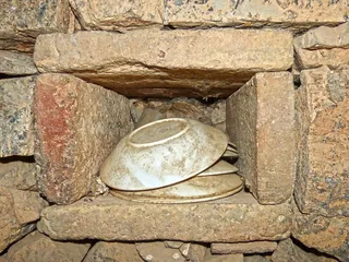 壁龛，菜品，乡村建筑，传统建筑，没有人，墙壁建筑特色，建筑，旧