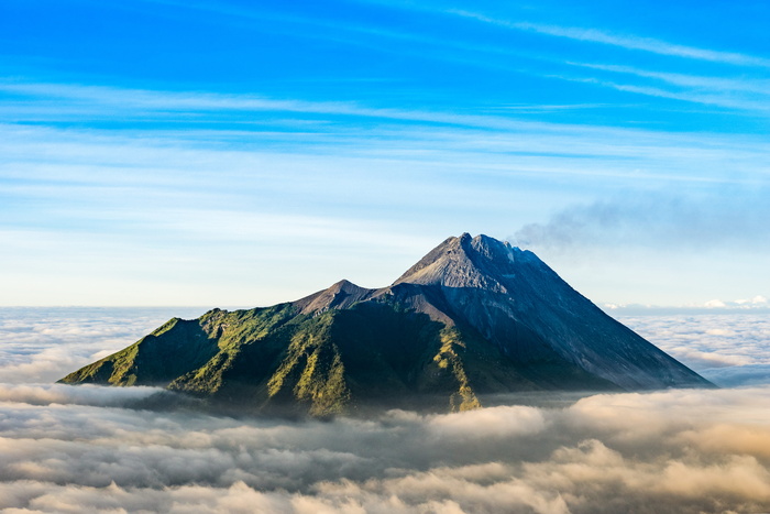 默拉皮山取自默巴布山