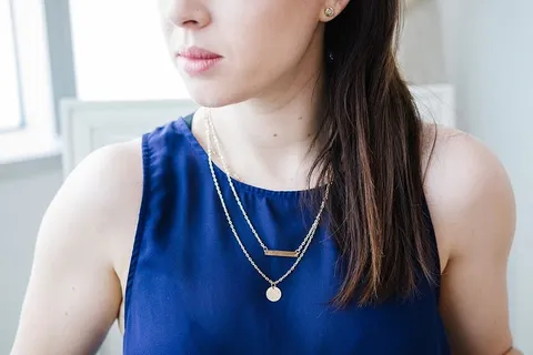 女式金项链照片 女式金项链照片