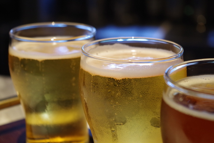 啤酒，玻璃杯，下班后，饮料，酒精，饮料，茶点，前列腺