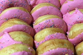 特写摄影，甜甜圈，甜甜圈，釉面，粉色，糖，食物，甜点