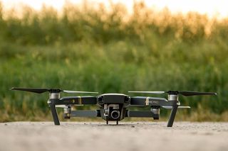 用于拍摄的最新无人机已准备好飞行