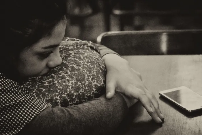 人，人，手指，手机，宽带，看，等待，移动