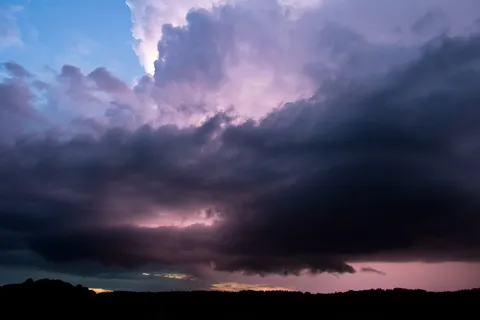 自然、天空、夏天、天气、云景、大气、气象学、情绪 自然、天空、夏天、天气、云景、大气、气象学、情绪