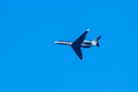 白色，飞机，飞行，天空，私人喷气机，喷气机，飞机，尤泰航空，尤泰航空