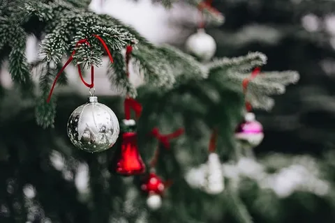 老式圣诞树装饰品