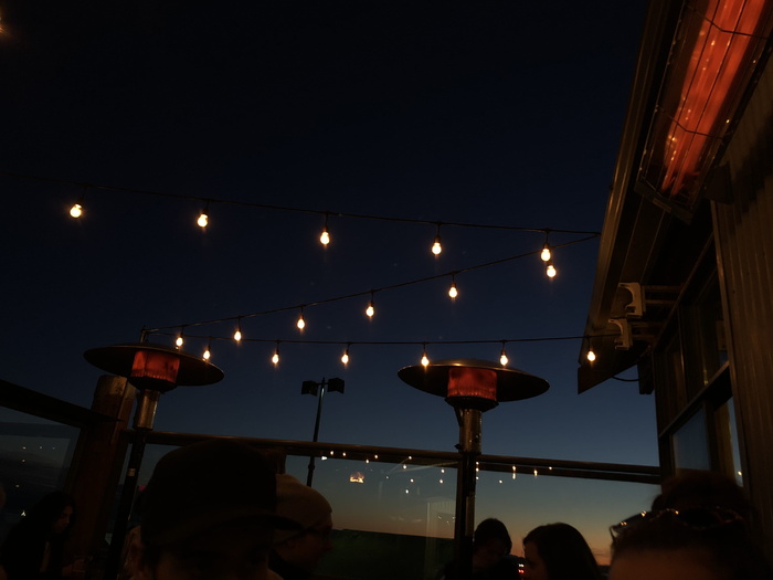 加拿大、维多利亚、朋友、食物、海洋、露台、灯光、户外