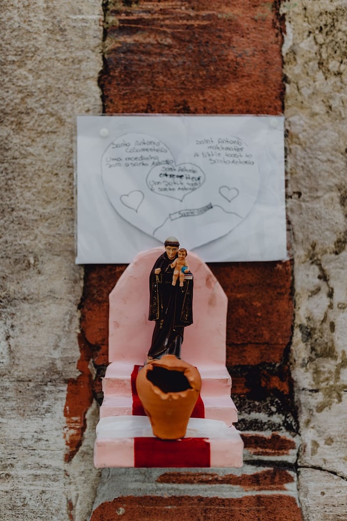 葡萄牙里斯本为圣安东尼盛宴装饰的街道