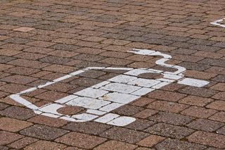 电动汽车、电动汽车、充电站、pkw、交通转弯、电力驱动、装载可能性、装载柱