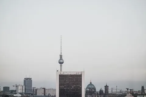 德国,柏林,建筑,电视塔,费恩施图姆,柏林电视塔,景观,天空 德国,柏林,建筑,电视塔,费恩施图姆,柏林电视塔,景观,天空