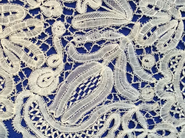 白色蕾丝纺织品，仿古honiton蕾丝，19世纪，英国，白色，纱线，针织面料，图案
