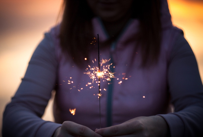 火花、灯光、火、火焰、模糊、人物、女孩、照明