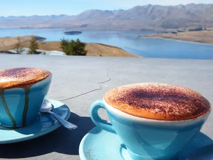 杯子，咖啡杯，茶碟，陶器，饮料，拿铁，饮料，新西兰