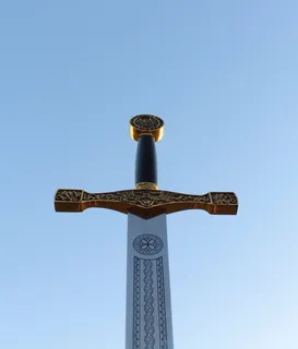 剑，神剑，史诗，对天，天空，低角度视图，晴空，自然