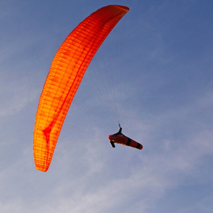 奥地利，福拉尔贝格，贝索，特殊屋顶，秋天，滑翔伞，空中运动，颜色