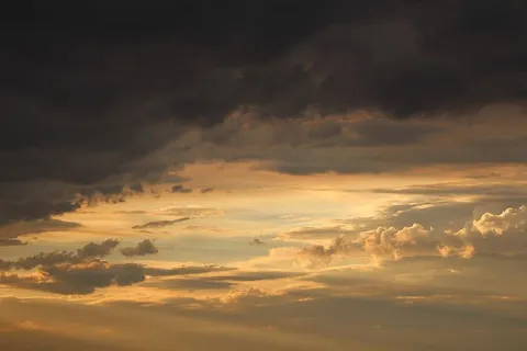 黄色,灰色,天空,云天,自然之美,风景-自然,宁静,宁静的景象 黄色,灰色,天空,云天,自然之美,风景-自然,宁静,宁静的景象