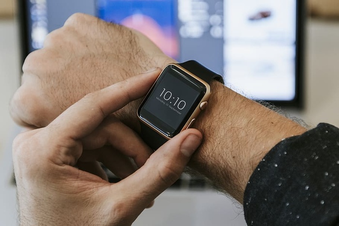 使用Apple Watch的人