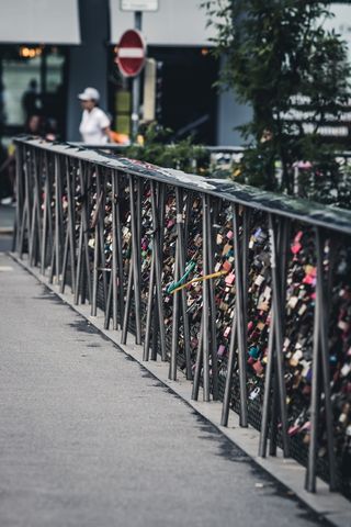 奥地利，格拉茨，埃尔泽尔佐格·约翰·布鲁克，桥，锁，篱笆，爱，心