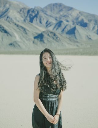 女士，站立，灰色，山地，女士，s，黑色，无袖