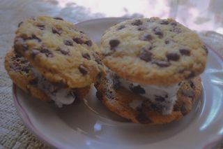 烘焙、甜食、零食、食品、甜点、饼干和奶油、冰淇淋、三明治