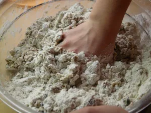 人，触摸，烹饪配料，烹饪，配料，烘焙，面团，揉捏