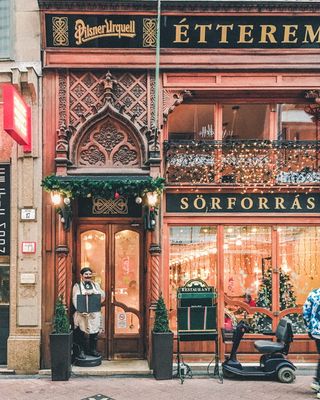 Sorforras商店招牌