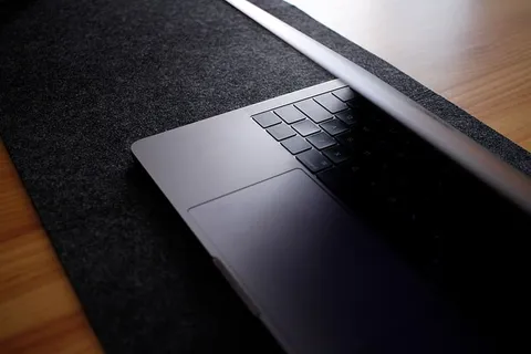 macbook、tech、苹果、佳能、7d、触摸板、键盘、桌面