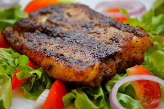 食品摄影、食品、美食家、鱼片、沙拉、食品和饮料、蔬菜、肉类