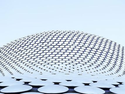 白色球形插图、建筑、建筑、基础设施、设计、穹顶、技术、蓝色