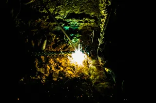 火、火焰、光明、黑暗、夜间、焊接、焊工、钢材