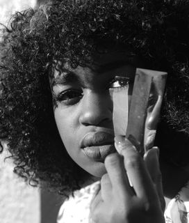 女人的灰度摄影