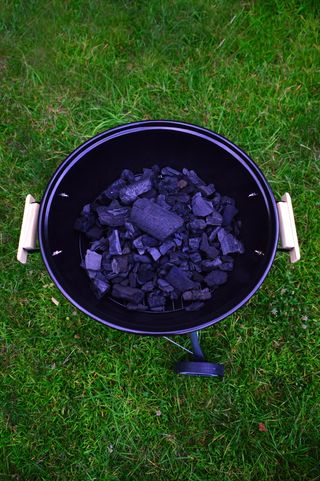 木炭、花园聚会、烘焙、烧烤、烤架、炉排、食物、夏天